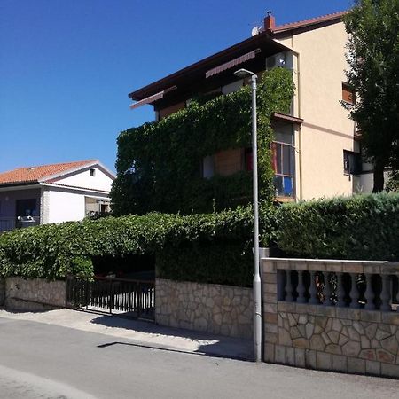 Apartman Lux1 Selce Kültér fotó